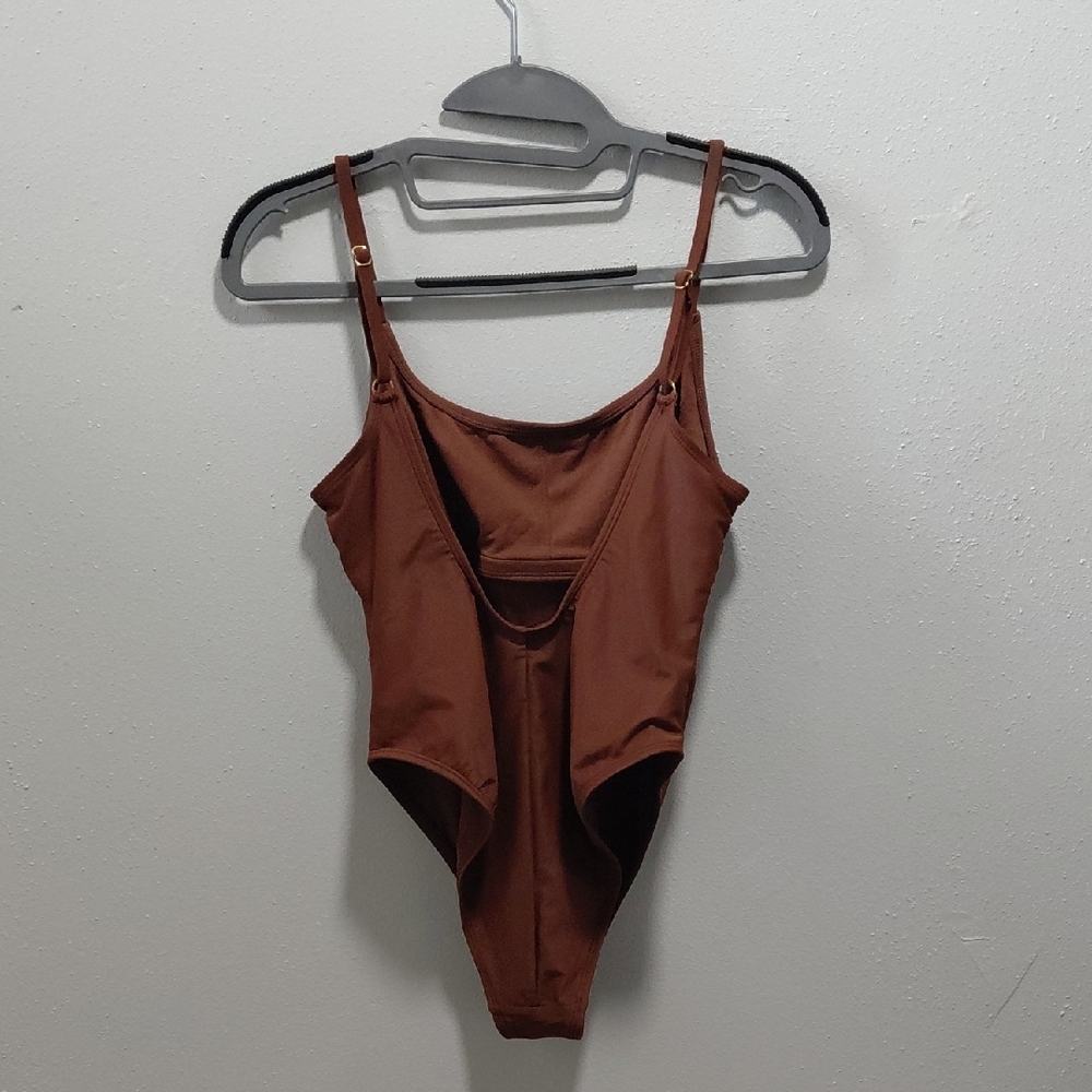 Wild Fable Rust Bodysuit - Picture 2 of 6